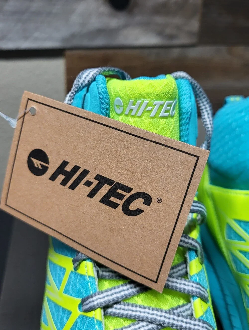 *NEW* Hi-Tec Demolisher Mid Lime Punch/Turquoise Men’s Hiking Boots Size 9 w/Box